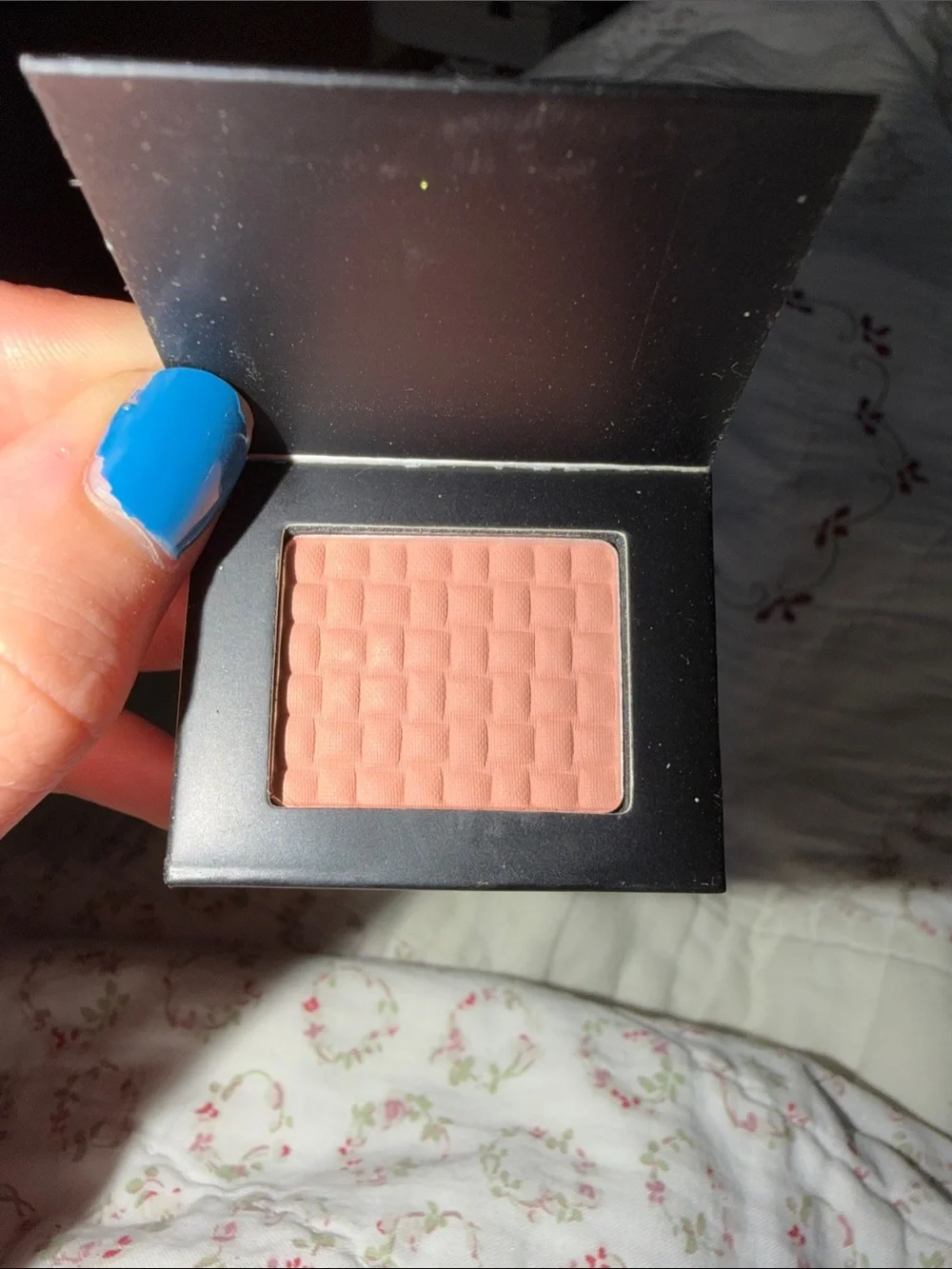 Neutral Peach Powder Blush - Soft Matte Finish